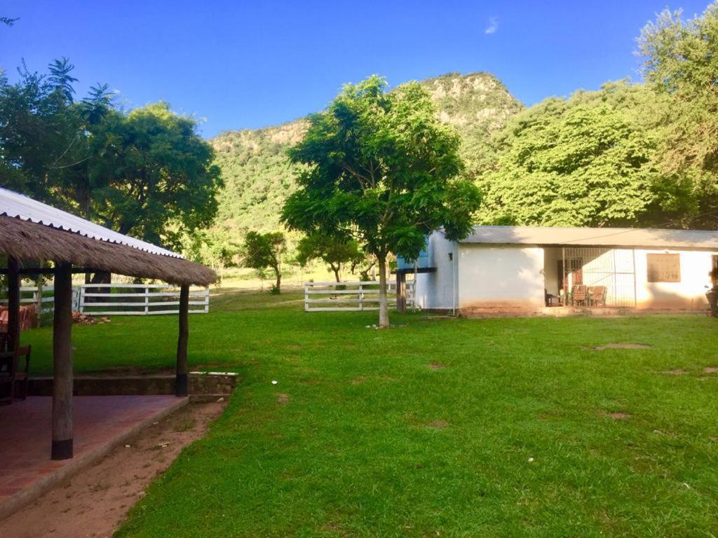 Posada San Miguel Paraguari Extérieur photo