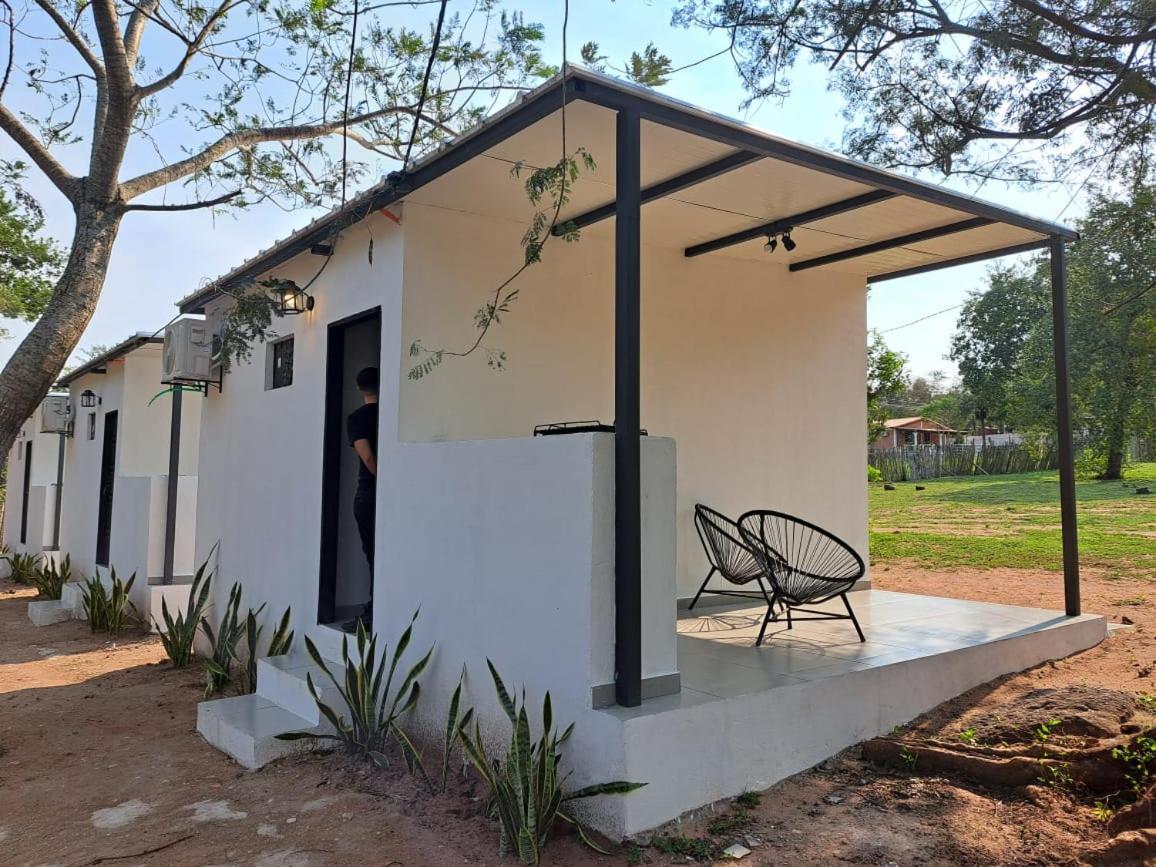 Posada San Miguel Paraguari Extérieur photo